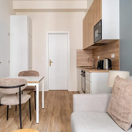 Appartamento Blueground Holesovice View Nr Vltava Prg-60 Praga