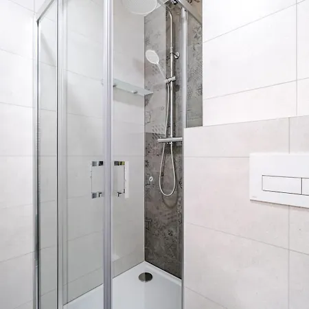 Appartamento Blueground Holesovice View Nr Vltava Prg-60 Praga