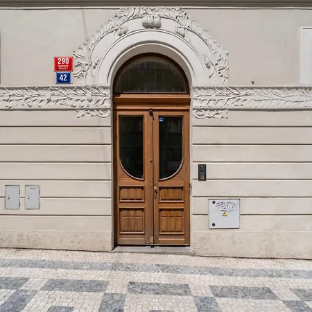 Blueground Holesovice View Nr Vltava Prg-60 Appartamento Praga